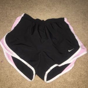 Women's Nike Tempo Shorts