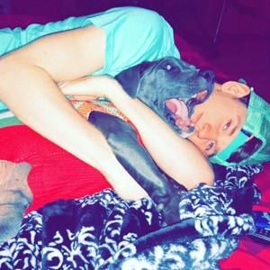 Meet your Posher, Hunter