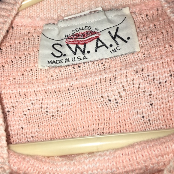 Pink sweater - Picture 3 of 4
