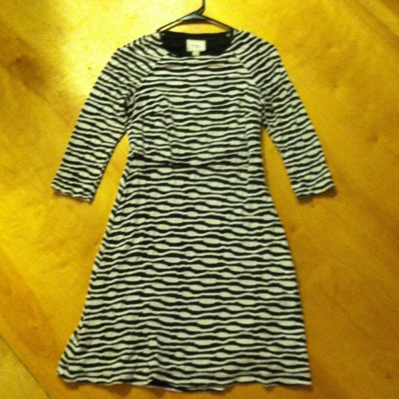 Black & White 3/4 Sleeve Cocktail Dress