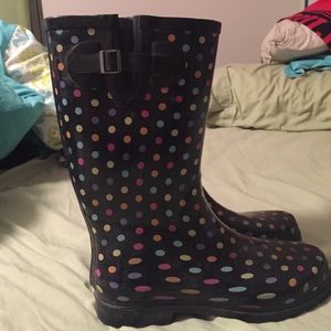 Rain boots