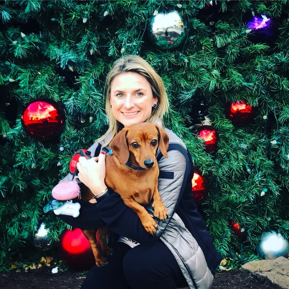 Meet your Posher, Tiffany - Picture 3 of 4