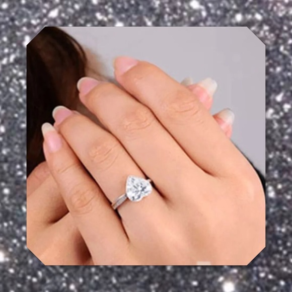 🆕Ultra Sparkle Pave Setting Hear White GF Ring - Picture 2 of 2