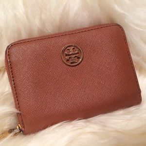 Tory Burch "Robinson Zip Coin Case"