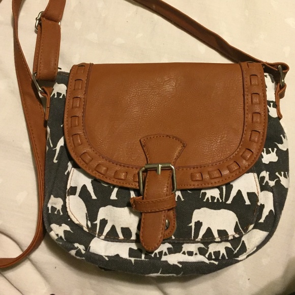 Small Elephant design cross body bag