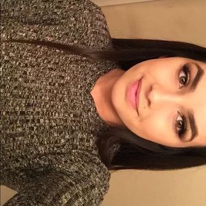 Meet your Posher, Vanessa