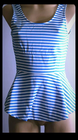 NWOT Blue & White Stretchy Peplum Top