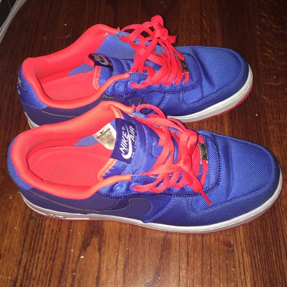 Air forces - Picture 2 of 3