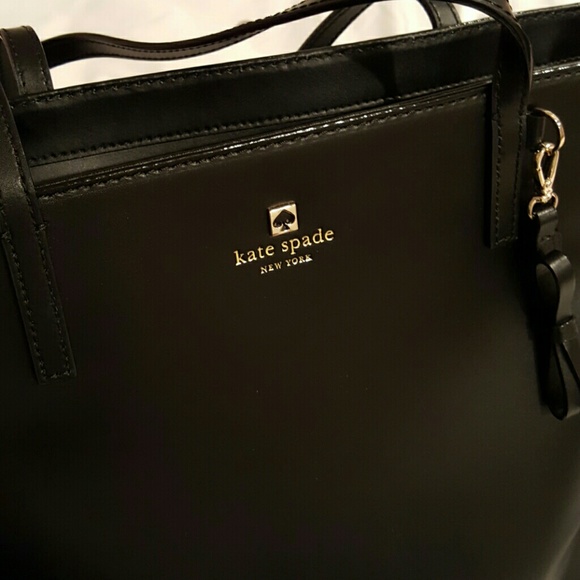 Black & hot pink Kate Spade shoulder bag! - Picture 3 of 6