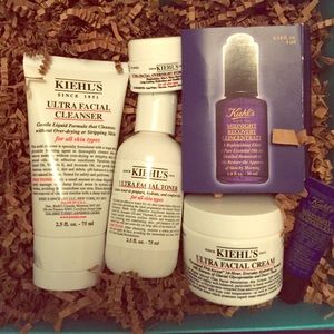 🔴RESERVED🔴Kiehl's Ultra Facial Collection