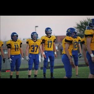 Meet your Posher, Logan