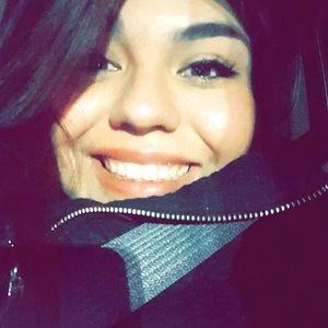 Meet your Posher, Vanessa