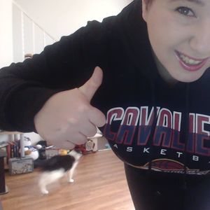 Meet your Posher, Cara