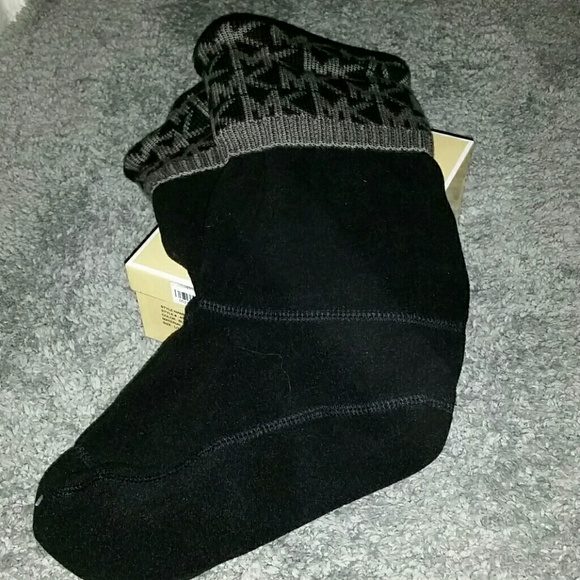 Authentic Michael Kors Cuff Socks WM Sz L-XL