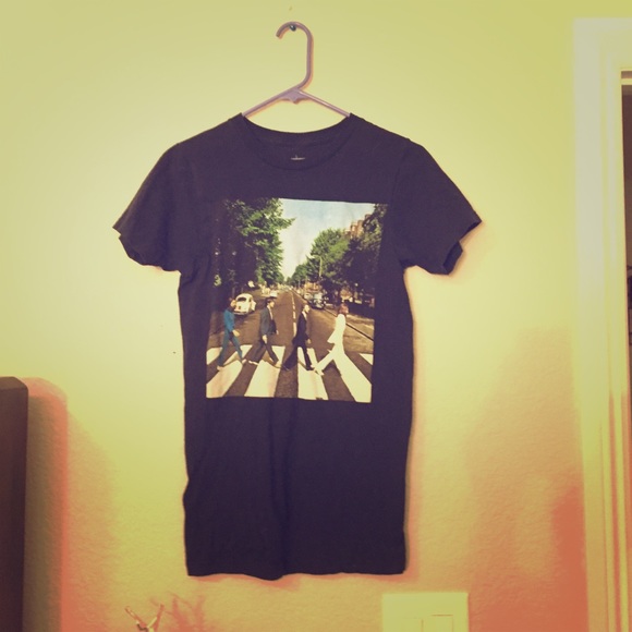 Tops - The Beatles Abby Road Tee
