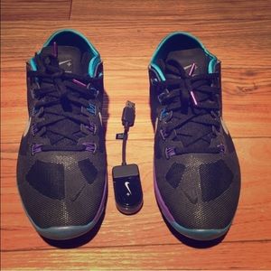 Nike lunar hyperworkout + training shoes