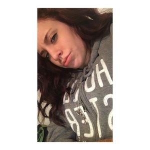 Meet your Posher, Karla