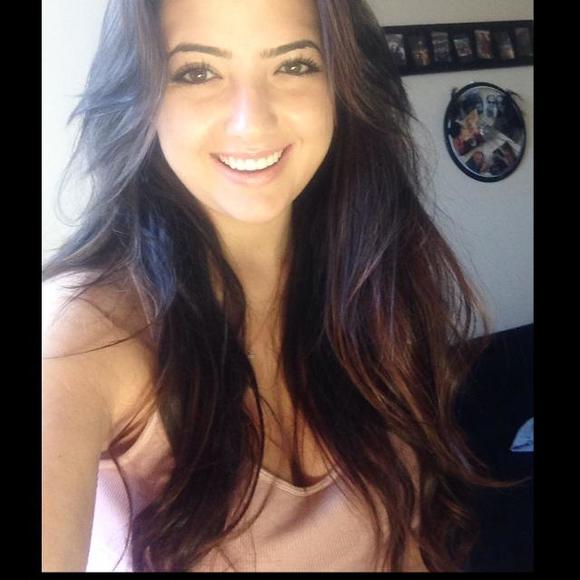 Meet your Posher, Aylin