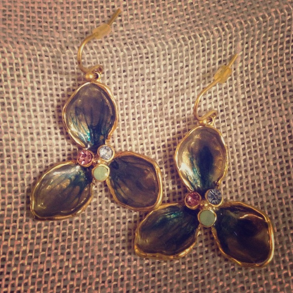 Coldwater Creek painted flower earrings