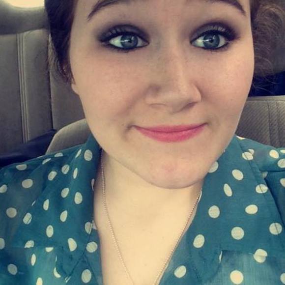 Meet your Posher, Bethany - Picture 1 of 1