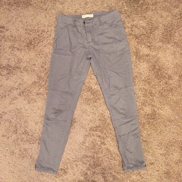 FLASH SALE Grey Moto Capri