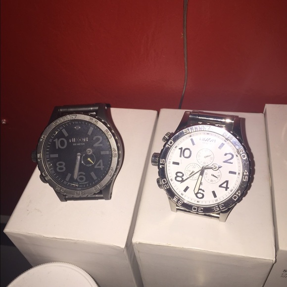 Two Nixon 51-30's a tide and a chrono - Picture 1 of 3