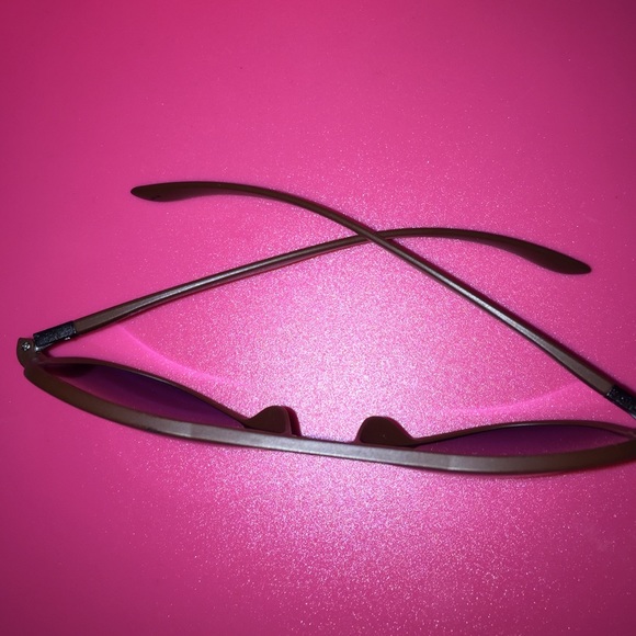 polarized Ray Bans - Picture 2 of 2