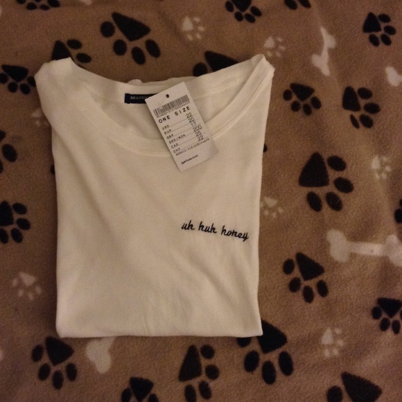 NWT Brandy Melville Uh Huh Honey tee