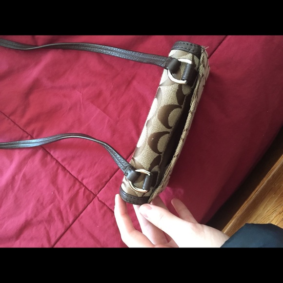 Coach purse - Picture 3 of 4