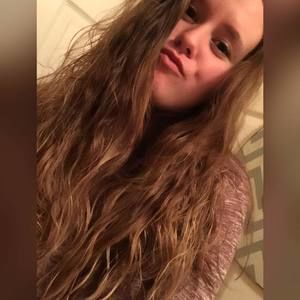 Meet your Posher, Gabrielle