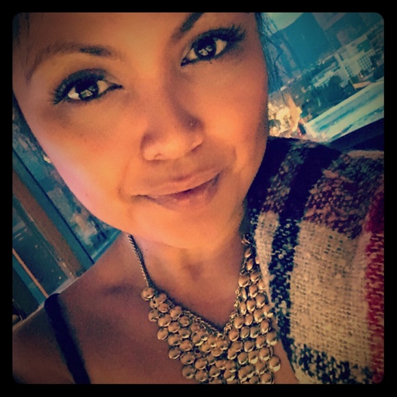 Meet your Posher, Jowel - Picture 2 of 8