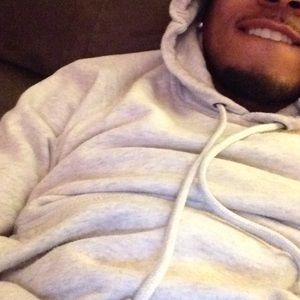 Meet your Posher, Carlos