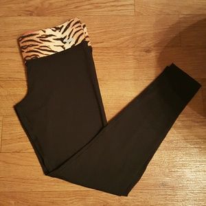 Victoria secret PINK RARE HTF ULTIMATE YOGAS