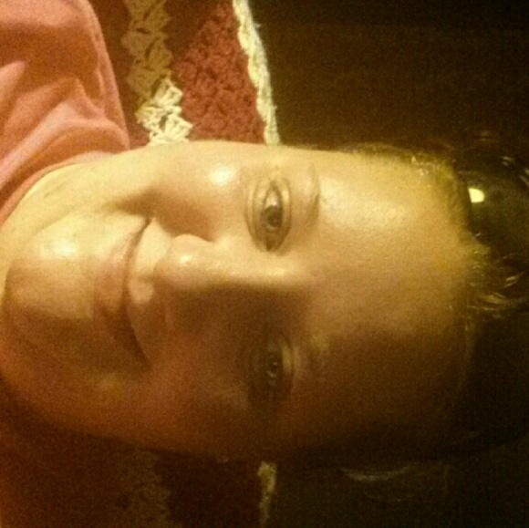 Meet your Posher, Traci