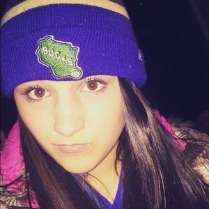 Meet your Posher, Danielle