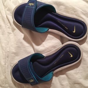 NIKE slip on sandals