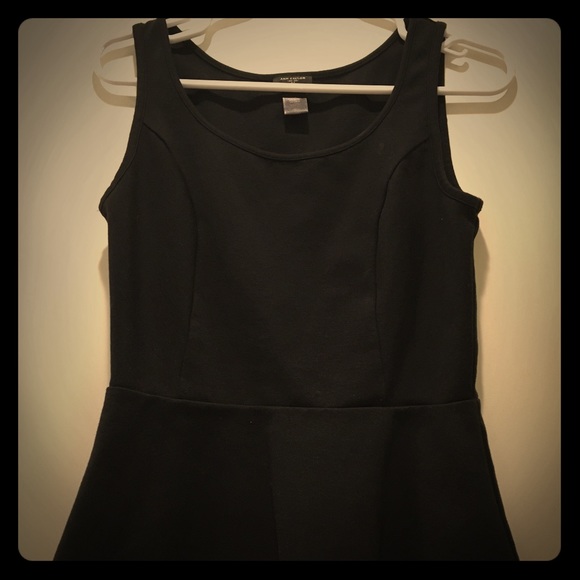 Ann Taylor Tops - ⚡️Flash Sale!✨ Ann Taylor Peplum Top