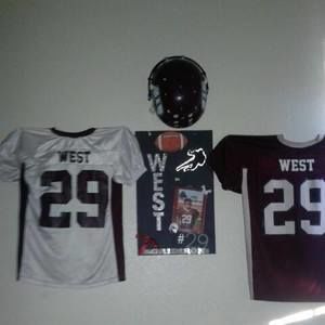 Meet your Posher, Devin