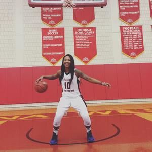 Meet your Posher, Shemika