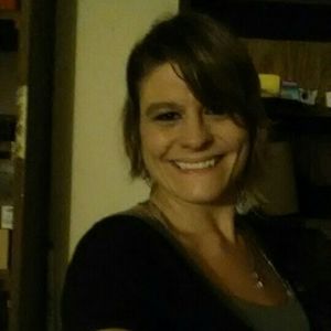 Meet your Posher, Cassie