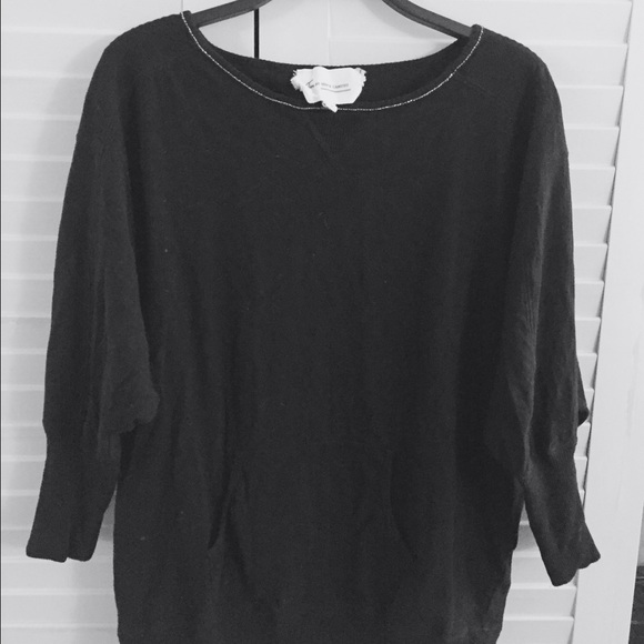 Two by Vince Camuto Batwing Sweater 💕 - Picture 3 of 4