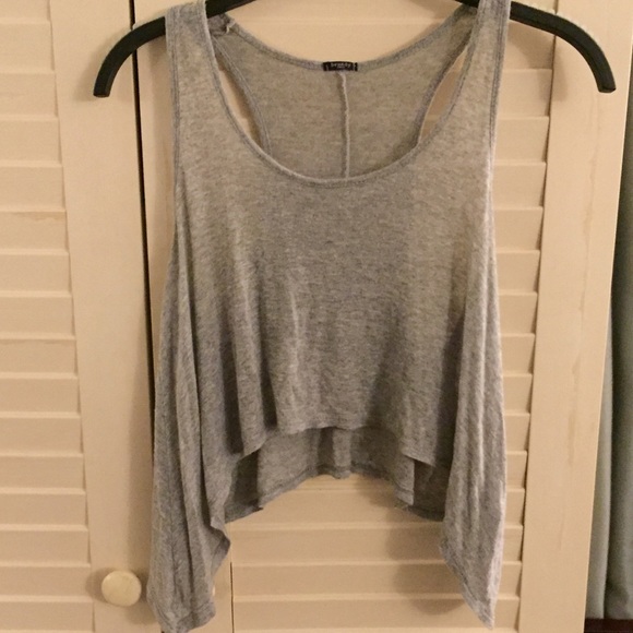 ❕ Brandy Crop Tank ❕ - Picture 2 of 4