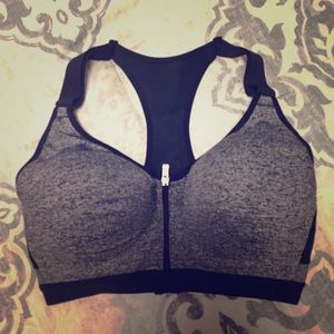 Victoria's Secret VSX Incredible Frontclose 32DD