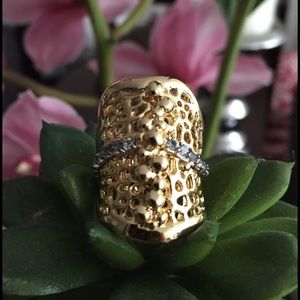 14KGold Plated Sea Fan Ring w White topazโจ