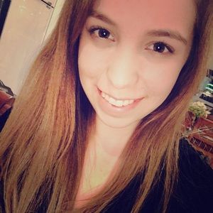 Meet your Posher, Krystal