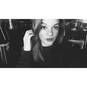 Meet your Posher, Lily