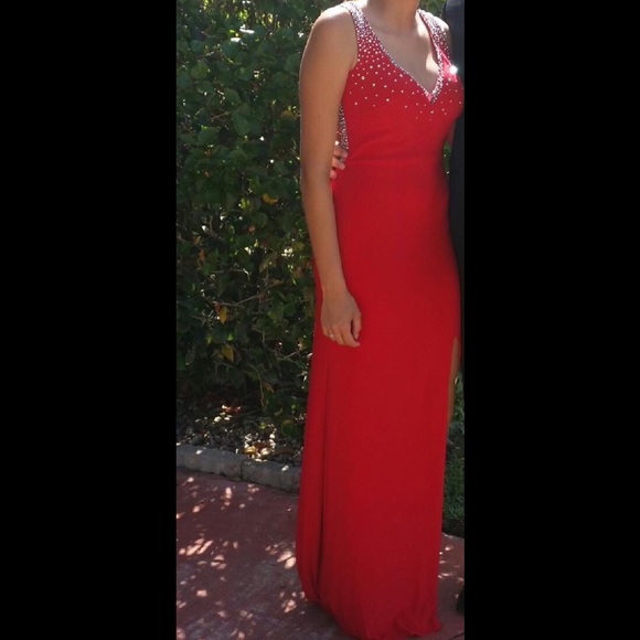 Prom dress - Picture 2 of 3