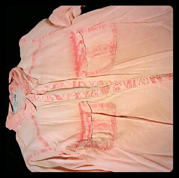 Maurices NWOT BUTTON UP