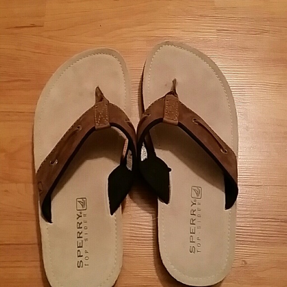 Sperry Flip Flops