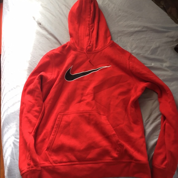 Nike Sweater - Picture 1 of 1